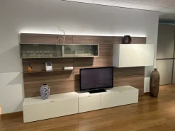 Parete attrezzata in stile moderna Boiserie lampo di Sangiacomo in Offerta Outlet