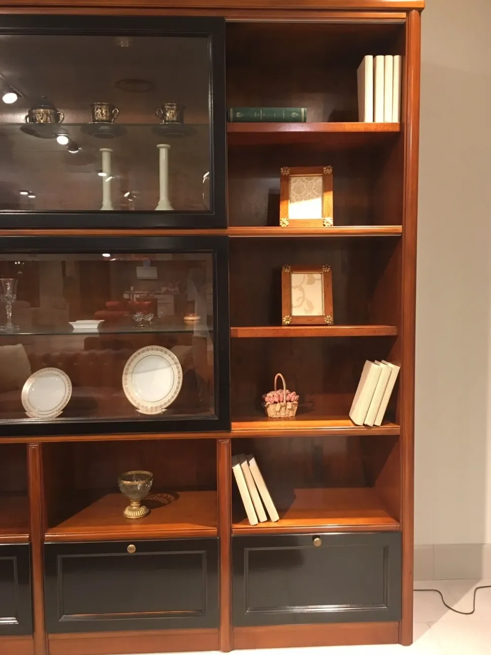 Parete attrezzata Living Piombini in legno in Offerta Outlet