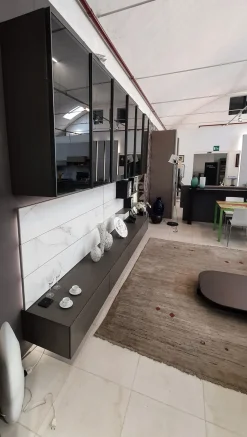 Parete attrezzata Oasi modul art  Presotto in stile moderno a prezzo ribassato