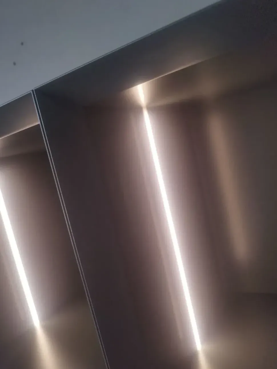 Parete attrezzata Parete at novamobili pronta consegna di Novamobili scontata del 47%