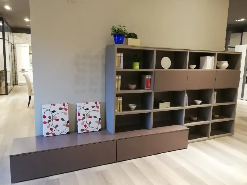 Parete attrezzata Parete 3.2 Europeo in stile moderno a prezzo ribassato