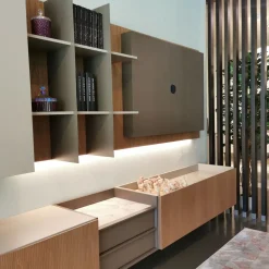 Parete attrezzata Skyline 3.0 di Astor mobili in OFFERTA OUTLET