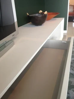 Parete attrezzata Thesis di Tisettanta scontata del 70%