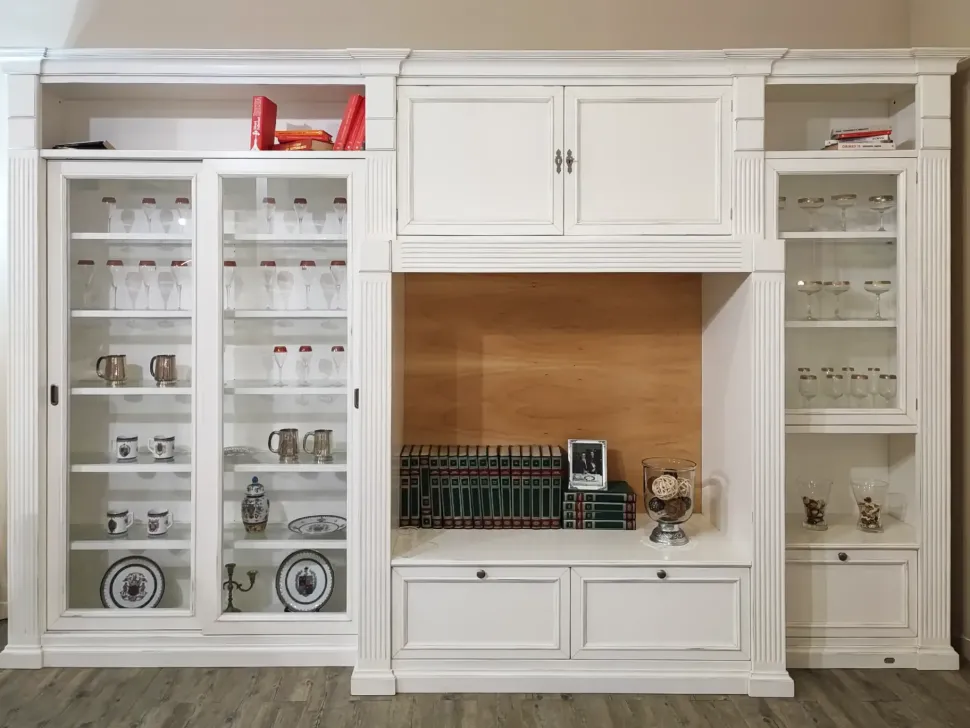 Parete attrezzata traiano Artigianale in stile classica a prezzo scontato