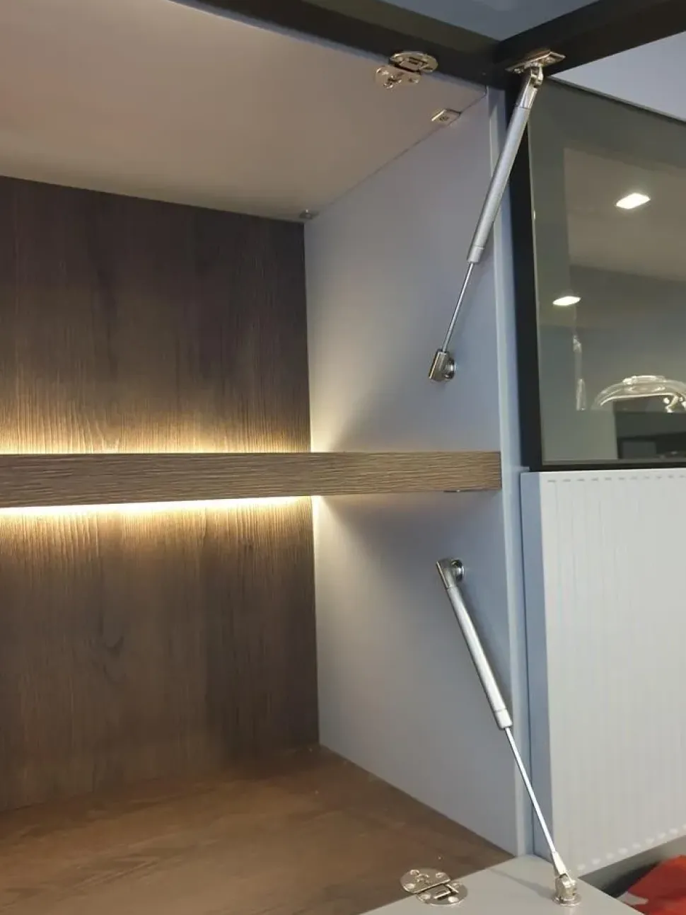 Parete attrezzata Wall 30 dell'azienda Novamobili con uno sconto esclusivo