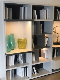 Parete attrezzata Wall system del brand Poliform con uno sconto esclusivo