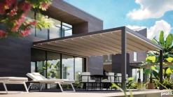 Pergotenda a marchio Pratic modello Phonix free SCONTATA