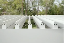 Pergotenda modello Pergola ocean Bizzotto a prezzo scontato