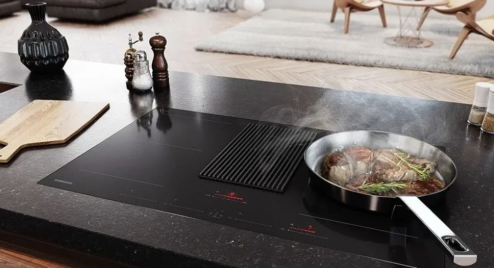 Piano cottura Aspirante 80 cm nz84t9747uk della marca Samsung a prezzo Outlet