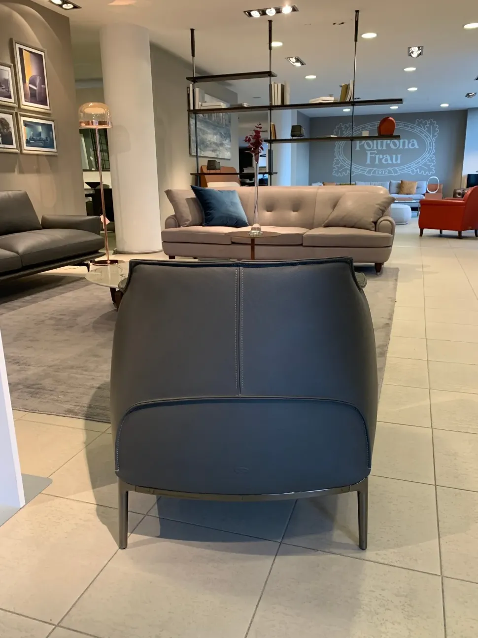 Poltrona con seduta fissa Archibald Poltrona frau in Offerta Outlet