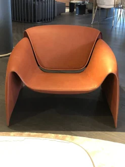 Poltrona con seduta fissa Le club Poliform a prezzo scontato