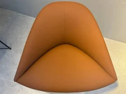 Poltrona con seduta fissa Colina m Collezione esclusiva in Offerta Outlet