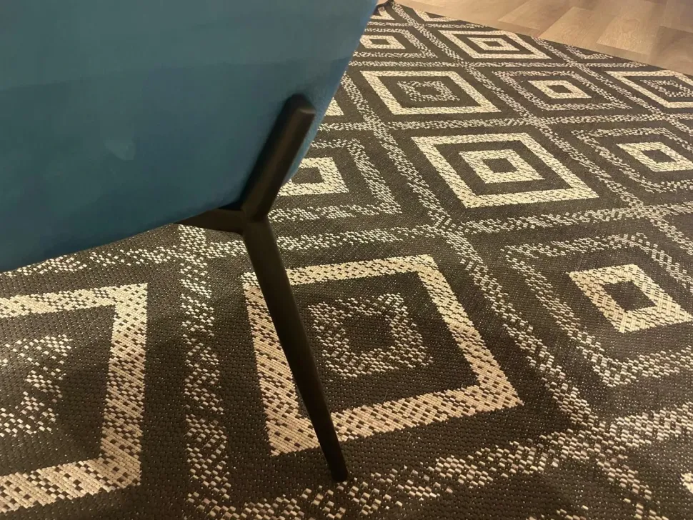 Poltrona con seduta fissa Poltrona gin Stones in Offerta Outlet