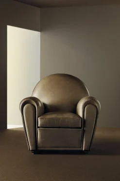 Poltrona con seduta fissa Vanity fair Poltrona frau a prezzo Outlet