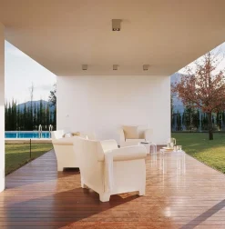 Poltrona con seduta fissa Bubble club Kartell a prezzo scontato