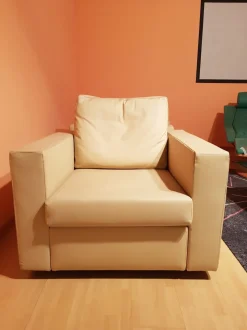 Poltrona con seduta fissa Sev Mimo salotti in Offerta Outlet