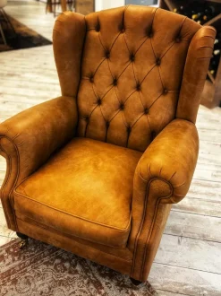 Poltrona in stile classica Poltrona in pelle capitonnè Epòque in Offerta Outlet