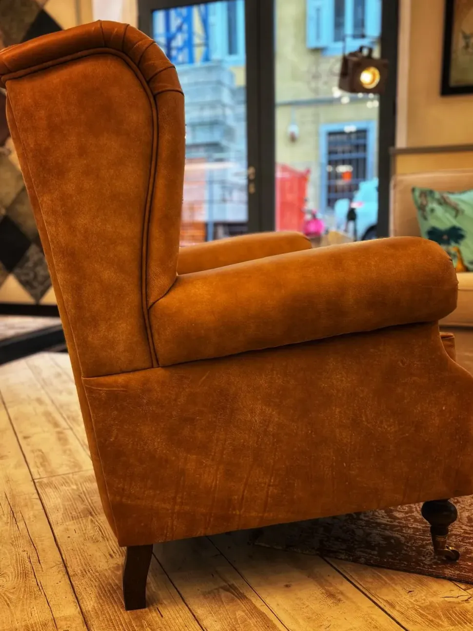 Poltrona in stile classica Poltrona in pelle capitonnè Epòque in Offerta Outlet