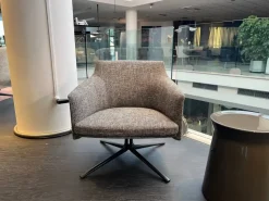 Poltrona in stile design Stanford Poliform in Offerta Outlet