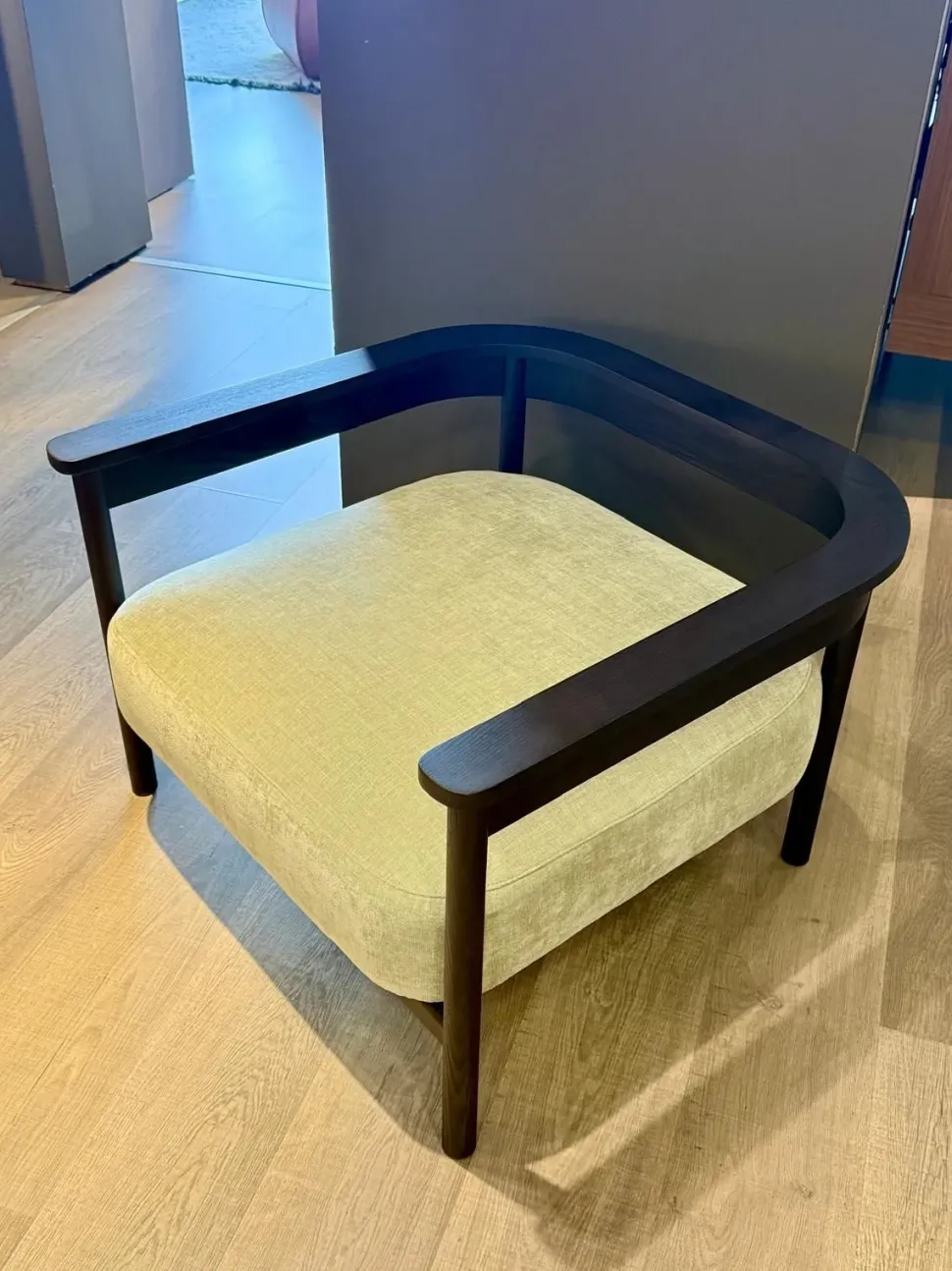 Poltrona in stile design Hood Tomasella in Offerta Outlet