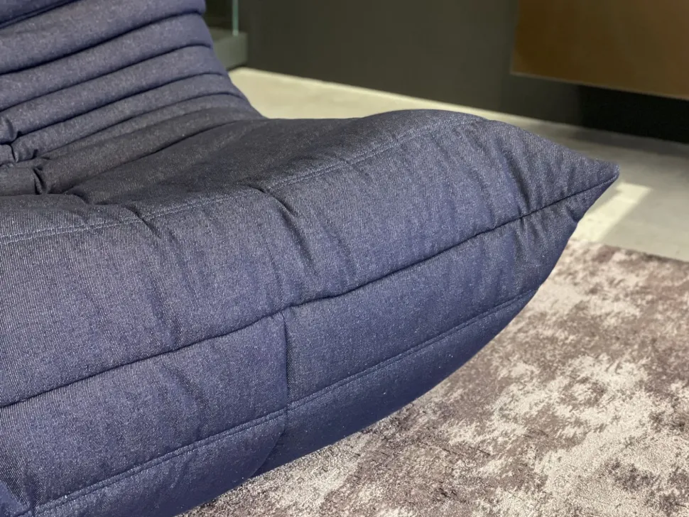 Poltrona in stile design Togo Ligne roset in Offerta Outlet