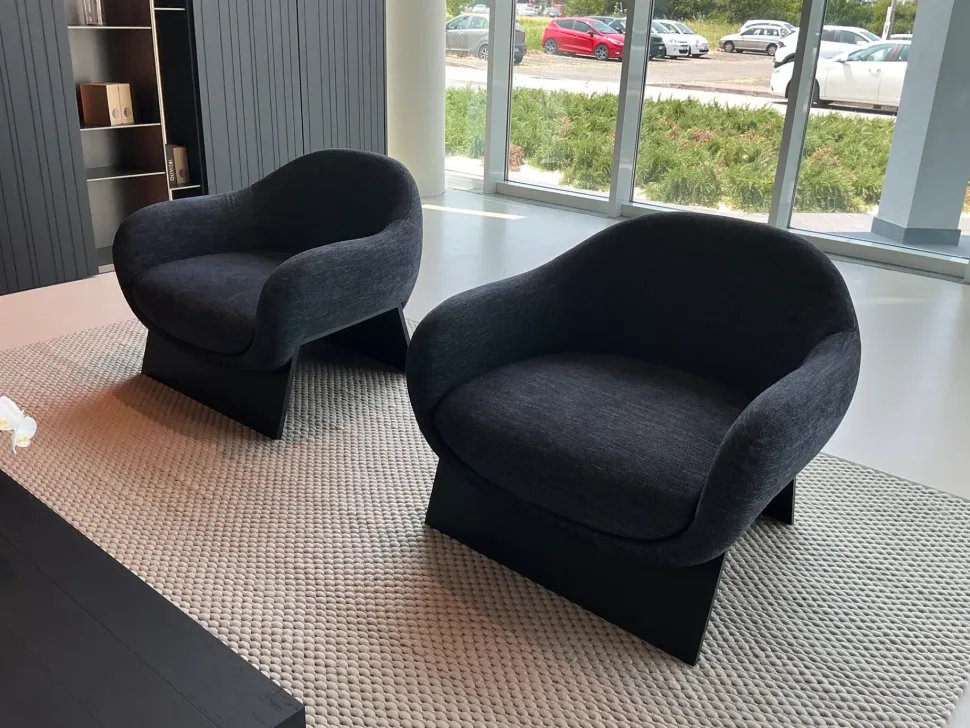 Poltrona in Tessuto Boolean Bonaldo a prezzo scontato