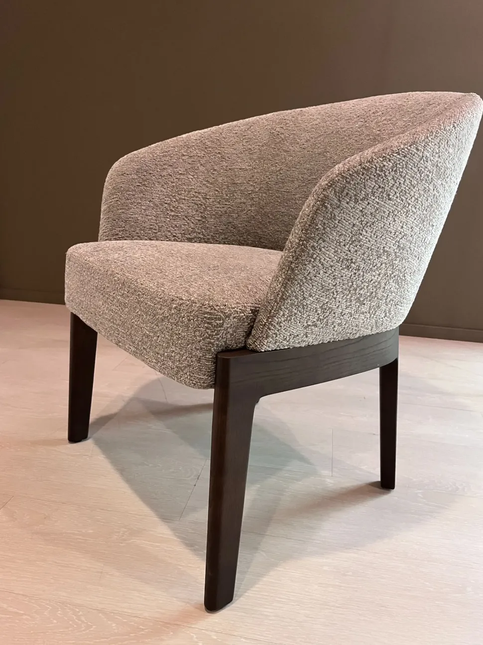 Poltrona in Tessuto Chelsea Molteni & c a prezzo Outlet