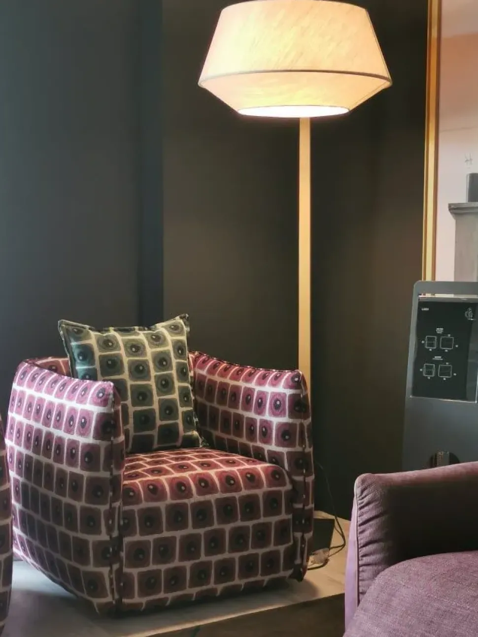 Poltrona in Tessuto Ludo Egoitaliano a prezzo Outlet