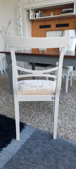 Poltrona in Tessuto Modello quadrifogli Mobilificio bellutti in Offerta Outlet