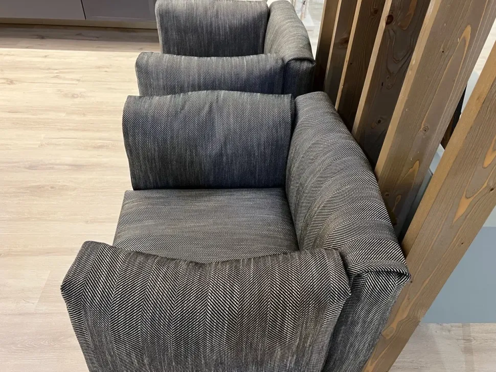 Poltrona in Tessuto Onni Novamobili in Offerta Outlet