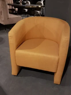 Poltrona in Tessuto Patty Artigianale a prezzo scontato