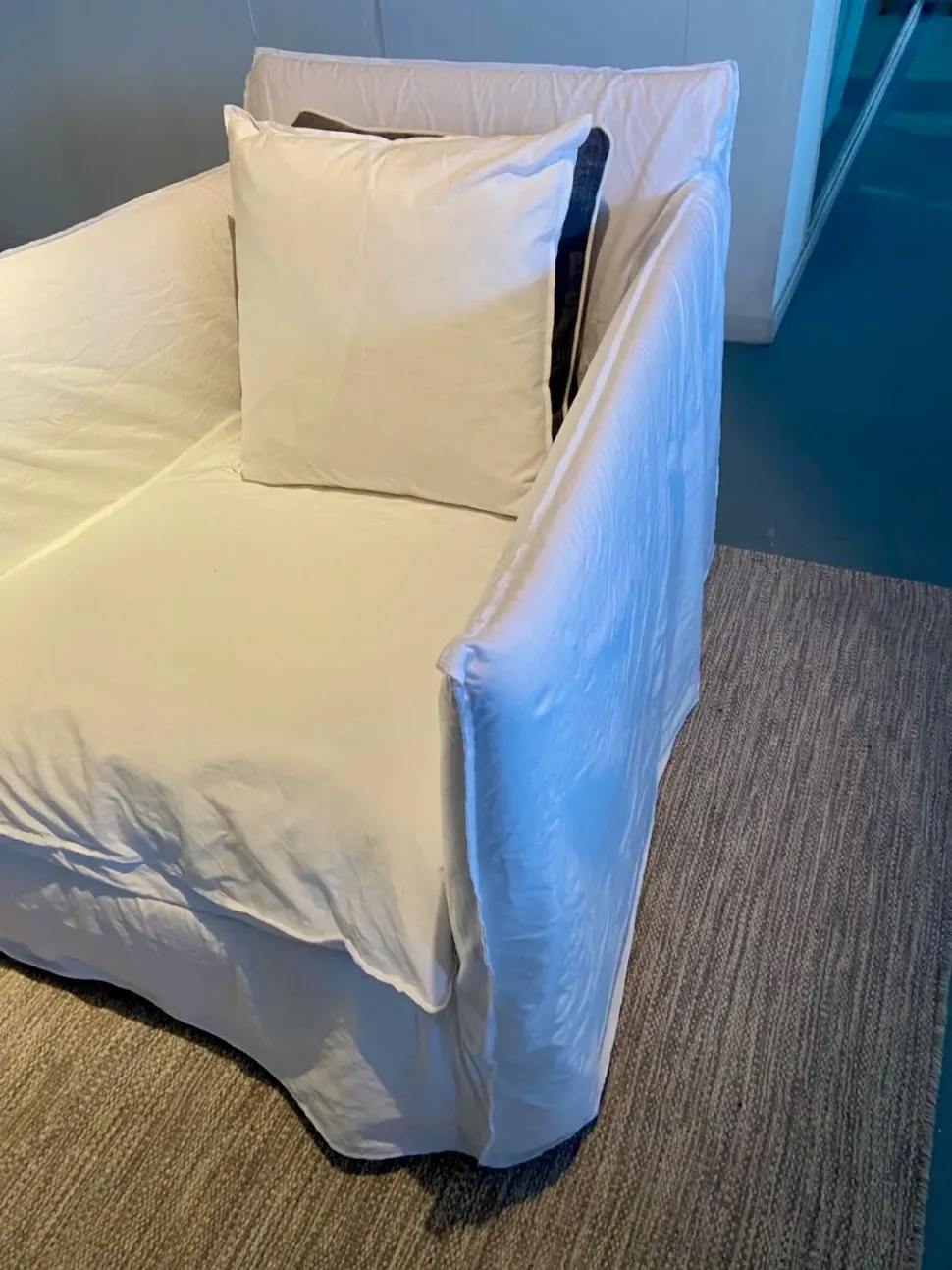 Poltrona in Tessuto Poltrona ghost 01 Gervasoni a prezzo scontato