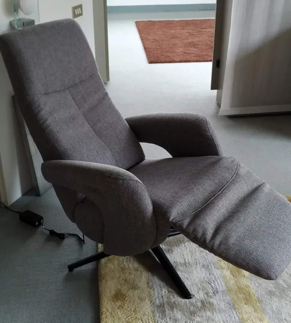 Poltrona in Tessuto Poltrona relax con 2 movimenti Stones in Offerta Outlet