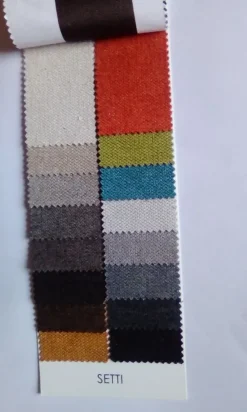 Poltrona in Tessuto Poltrona mod.patty rivestita in tessuto di exco' in promo-sconto del 50% Excò in Offerta Outlet