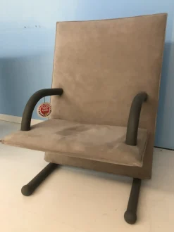 Poltrona in Tessuto T line arflex Arflex a prezzo scontato