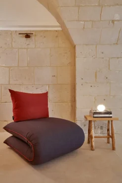 Poltrona letto con seduta estraibile Chama_armchair Lago in Offerta Outlet