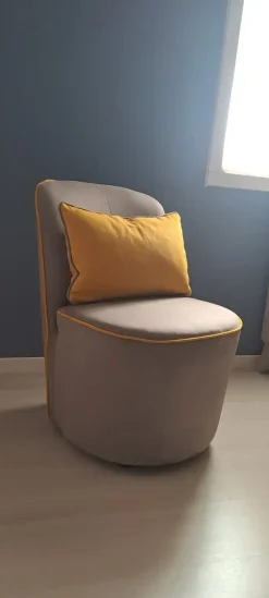 Poltrona Meggy Le comfort in Tessuto SCONTATA