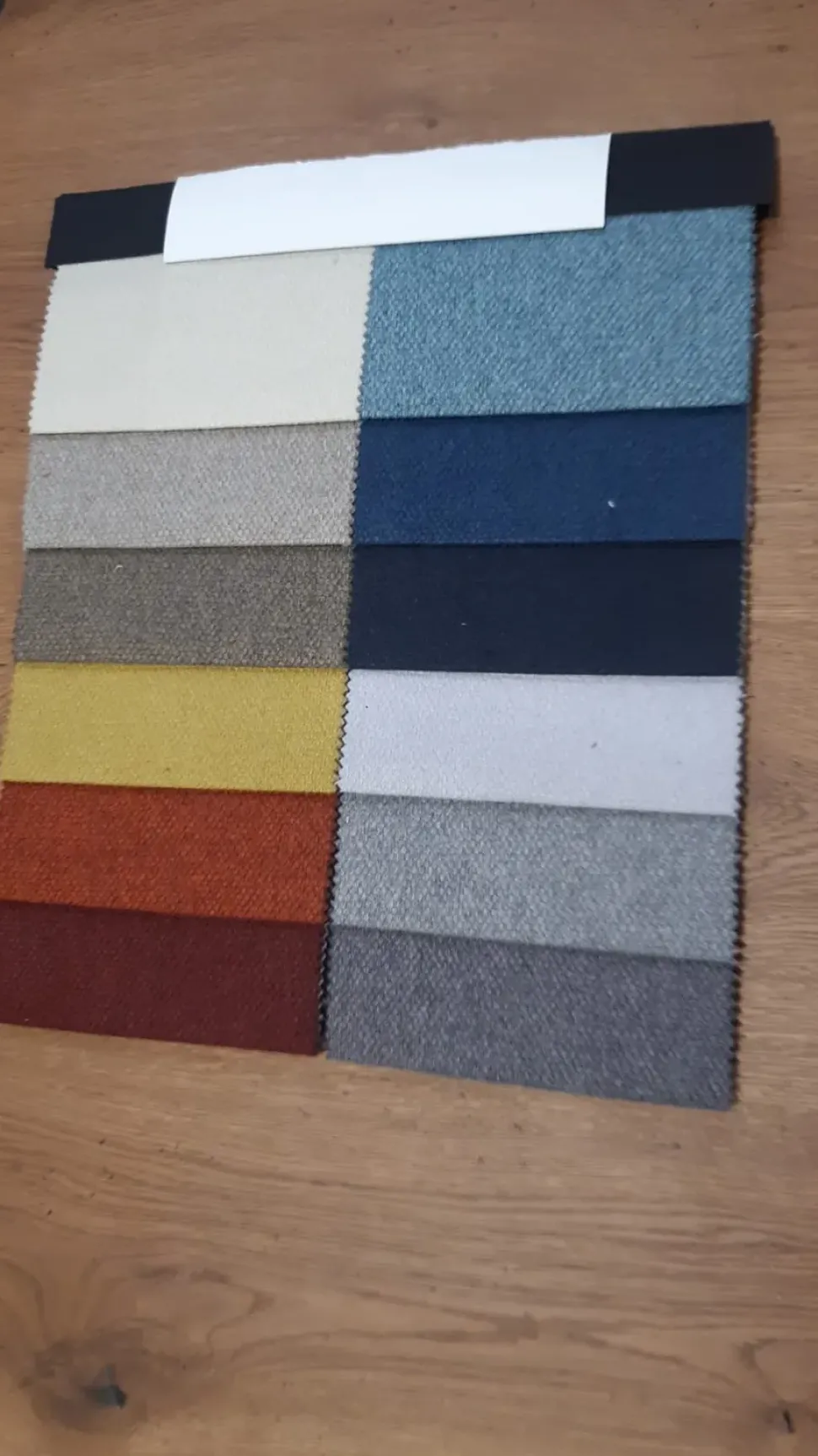 Poltrona modello Amy Collezione esclusiva a prezzi outlet