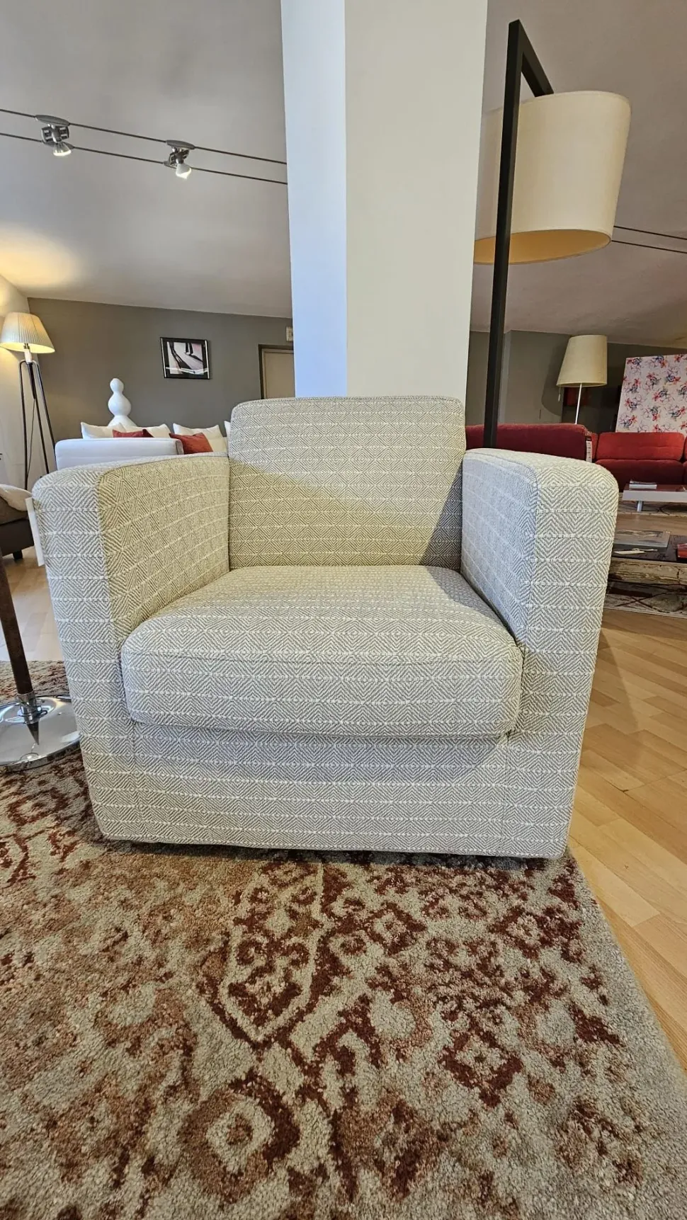 Poltrona modello Giorgy Divanidea ad un prezzo conveniente