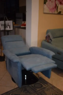 Poltrona modello Kelly Collezione esclusiva con forte sconto