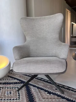 Poltrona modello Kensington Molteni & c ad un prezzo conveniente