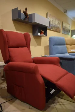 Poltrona modello Sissi Collezione esclusiva ad un prezzo imperdibile