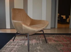 Poltrona modello Thelma Doimo salotti ad un prezzo conveniente