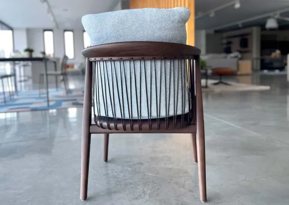 Poltrona modello Viola Poltrona frau ad un prezzo imperdibile