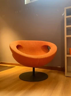 Poltrona Poltrona in tessuto Swan in Tessuto SCONTATA