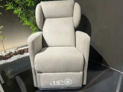 Poltrona relax modello Carina a marchio Spazio relax con forte sconto