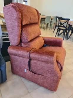 Poltrona relax modello Edera a marchio Artigianale a prezzi outlet