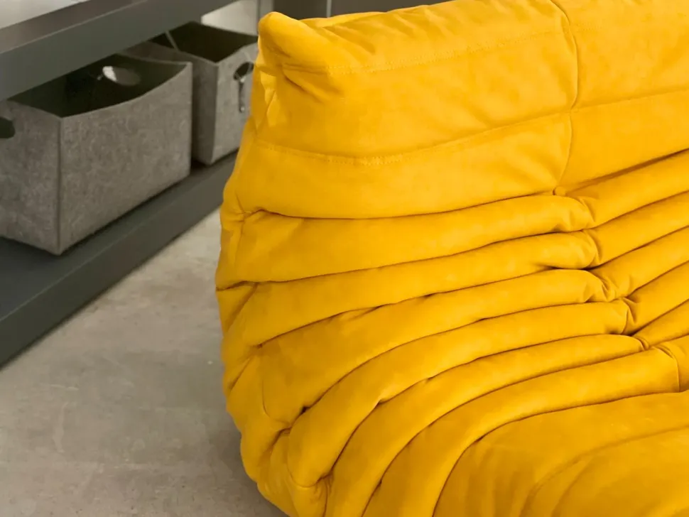 Poltrona Togo Ligne roset in Tessuto SCONTATA