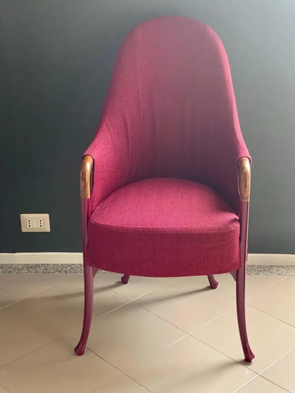 Poltroncina 63250 Con seduta fissa Giorgetti in offerta