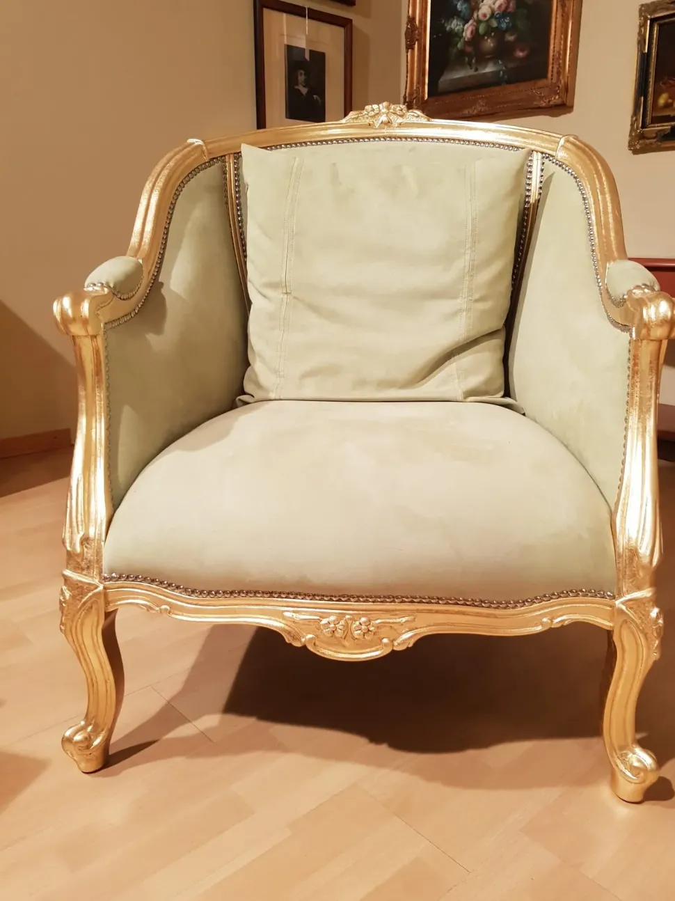 Poltroncina in stile barocco modello Sissi Zilio a prezzo scontato